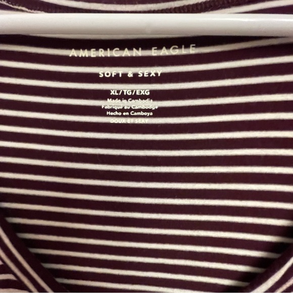 American Eagle soft and sexy v-neck tee XL like new, EUC - Picture 3 of 3
